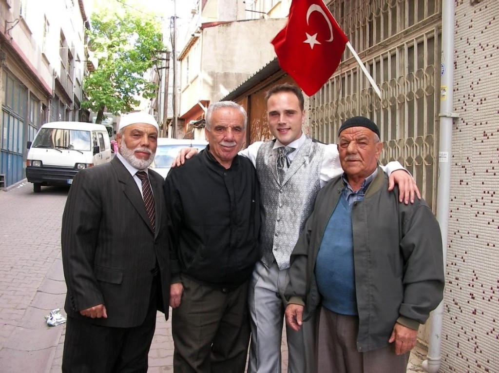 Pehlivan ailesi toplu fotograf